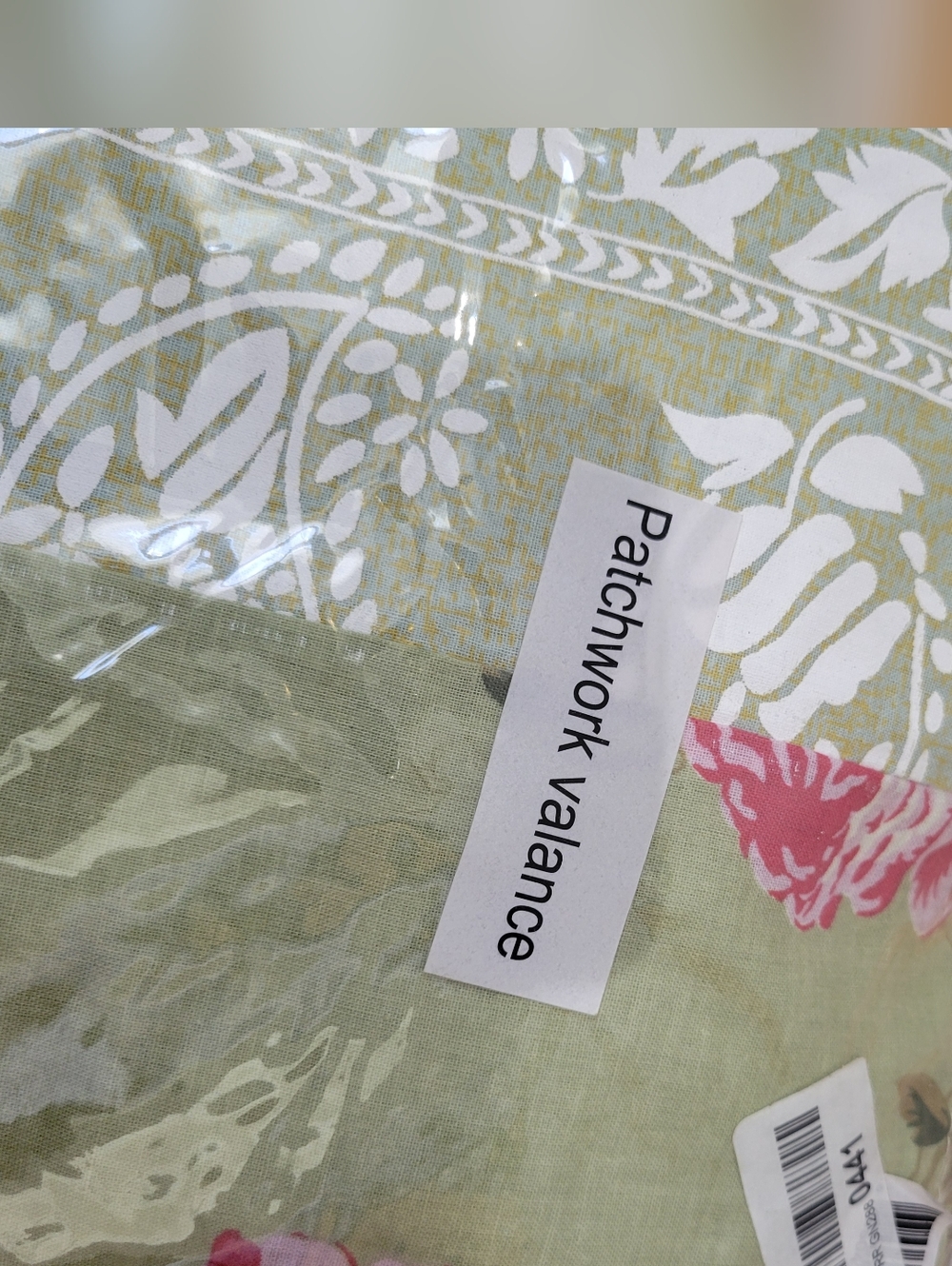 Floral Patchwork Valance - Picture 4 of 4